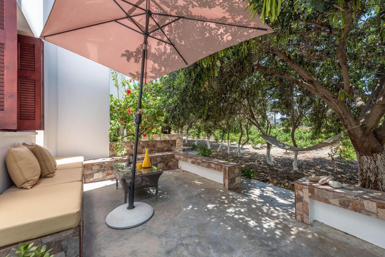 Mantelena Studios & Family Apartments Pollonia Extérieur photo