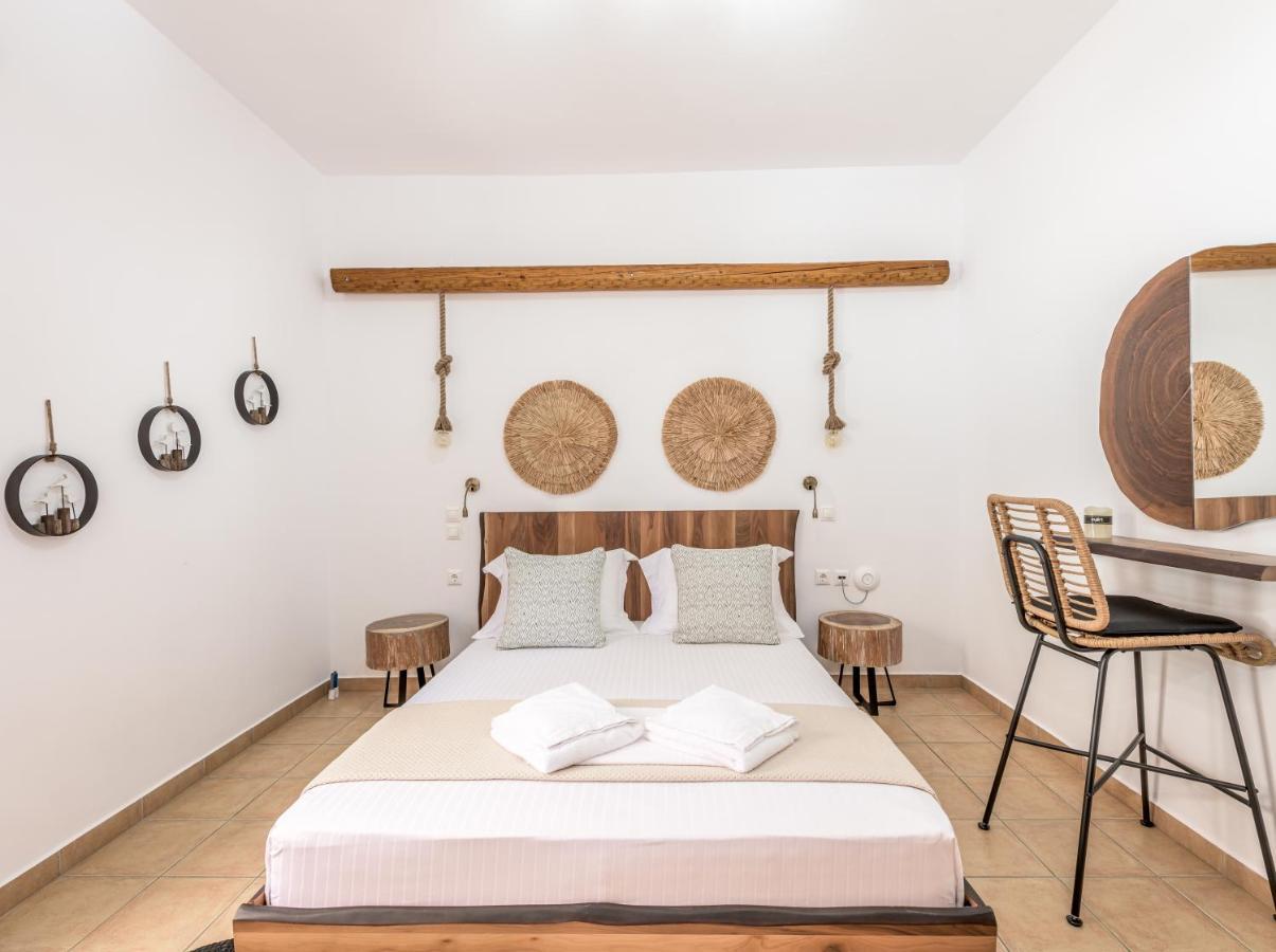 Mantelena Studios & Family Apartments Pollonia Extérieur photo