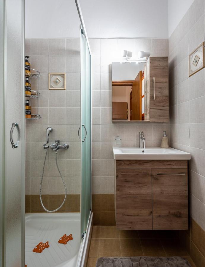Mantelena Studios & Family Apartments Pollonia Extérieur photo